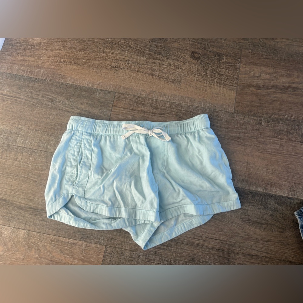 light blue Roxy shorts - Picture 2 of 4